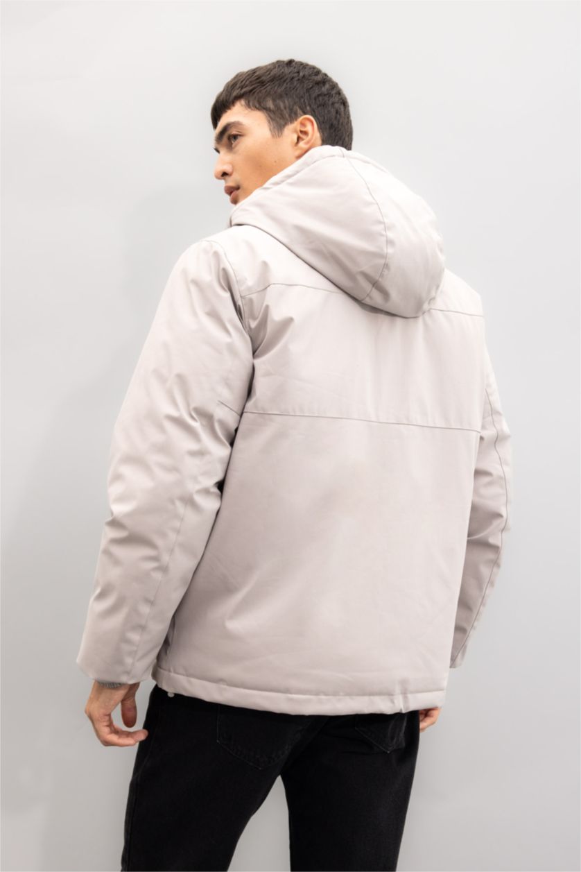 Erkek Taş Regular Fit Çıtçıt Kapama İç Cepli Kapüşonlu Fermuarlı Mont