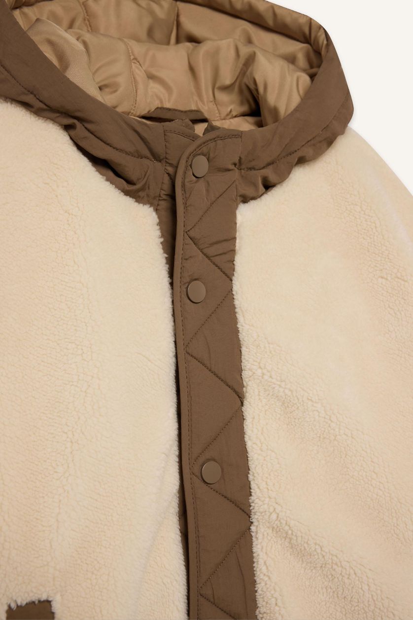 Boys & Teens Ecru Boy Hooded Plush Jacket