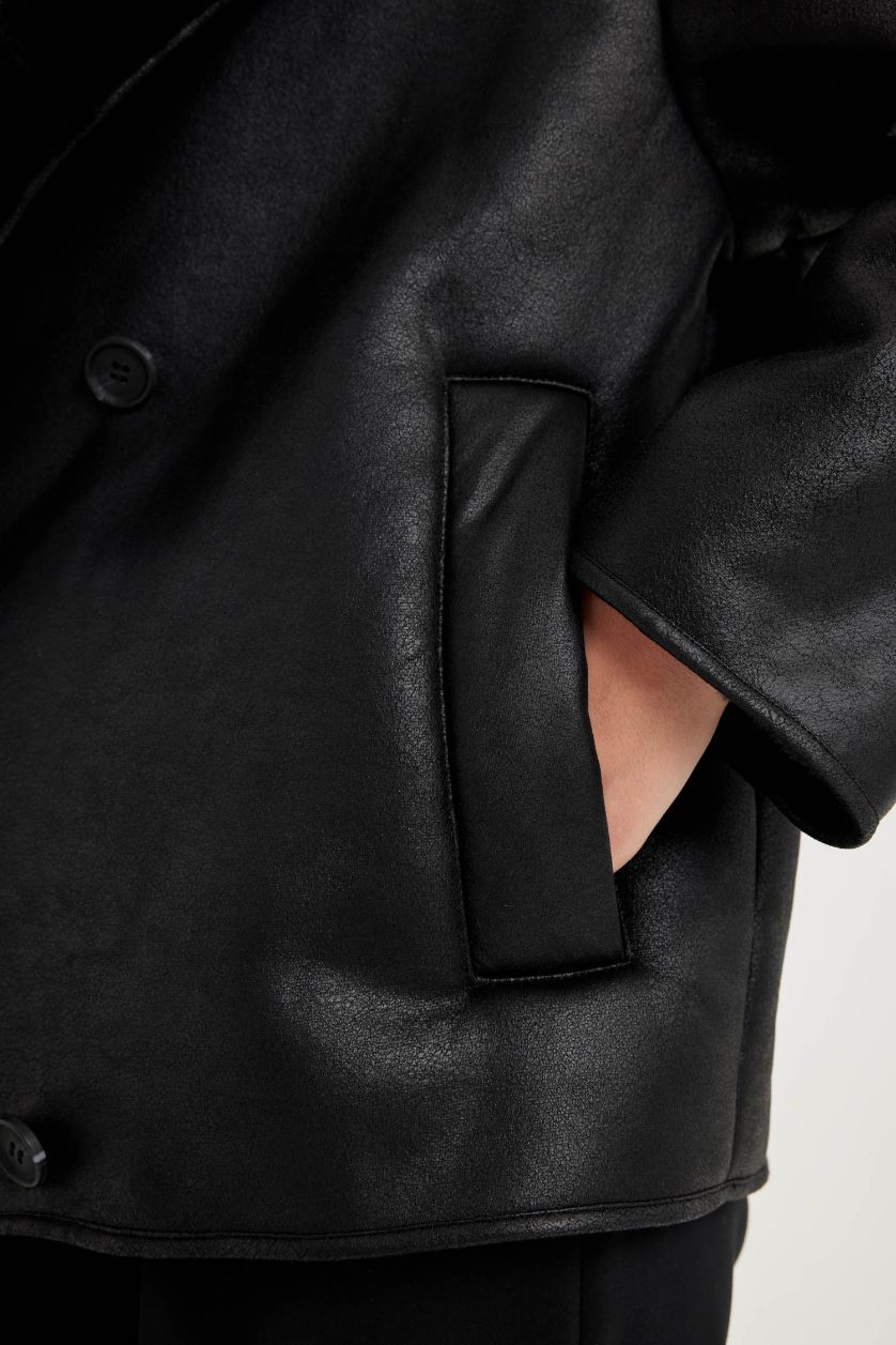 Kadın Siyah Relax Fit Süet Mont Kruvaze Yaka Düğmeli Mevsimlik Pelüş Astarlı 