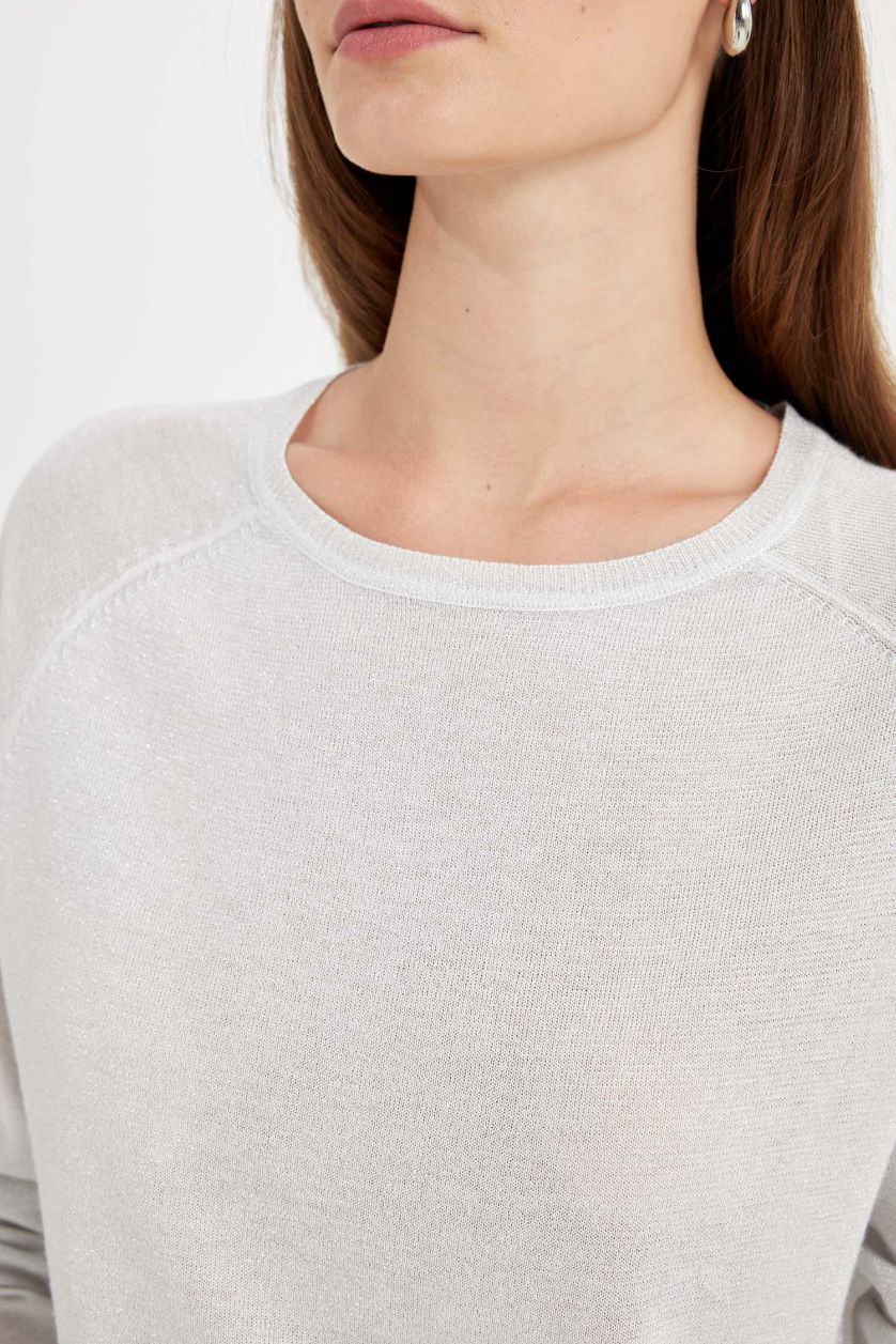 حريمي رمادي بلوفر بيزك تريكو قصة عادية برقبة مستديرة