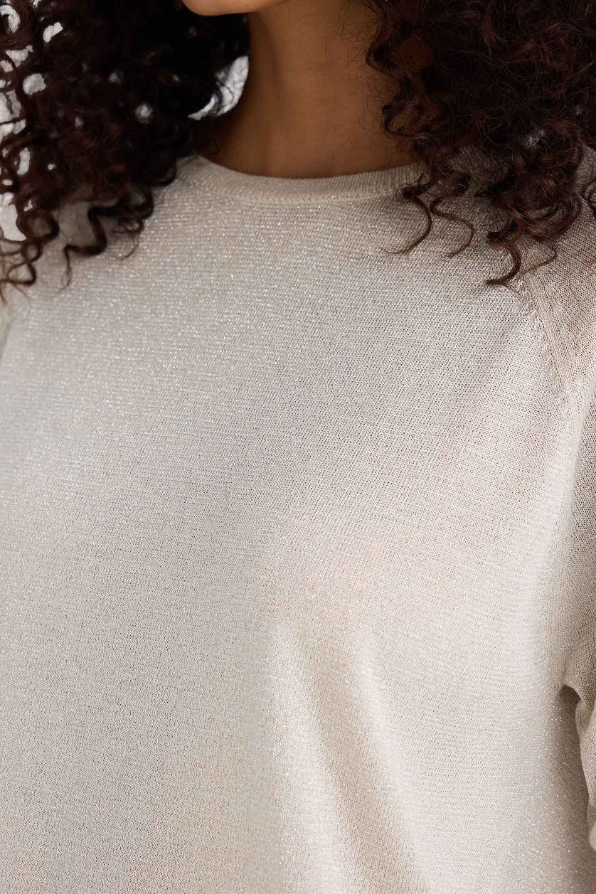 Kadın Bej Regular Fit Bisiklet Yaka Triko Kazak