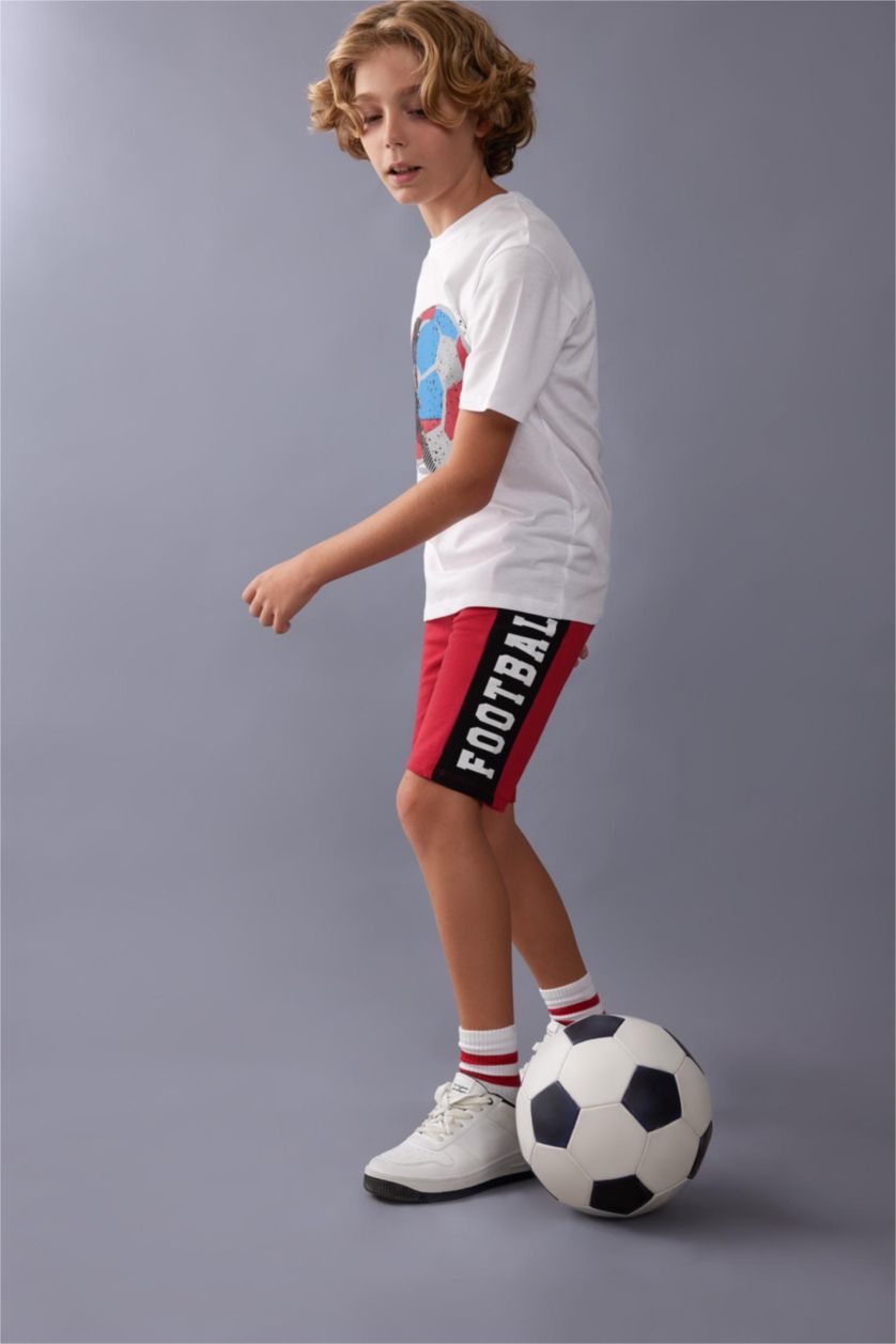 Erkek Çocuk - Genç Erkek Kırmızı Baskılı Şort Erkek Çocuk