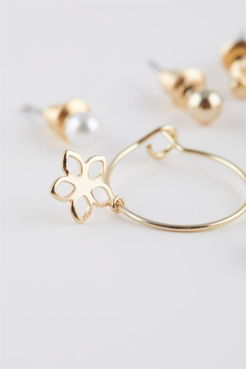 WOMAN GOLD Woman 12 Piece Gold Earrings