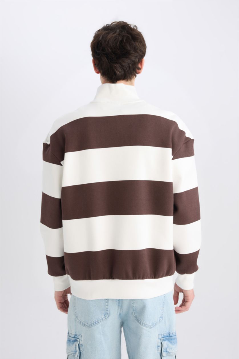 Man Brown Boxy Fit Zippered Stand Collar Striped Sweatshirt