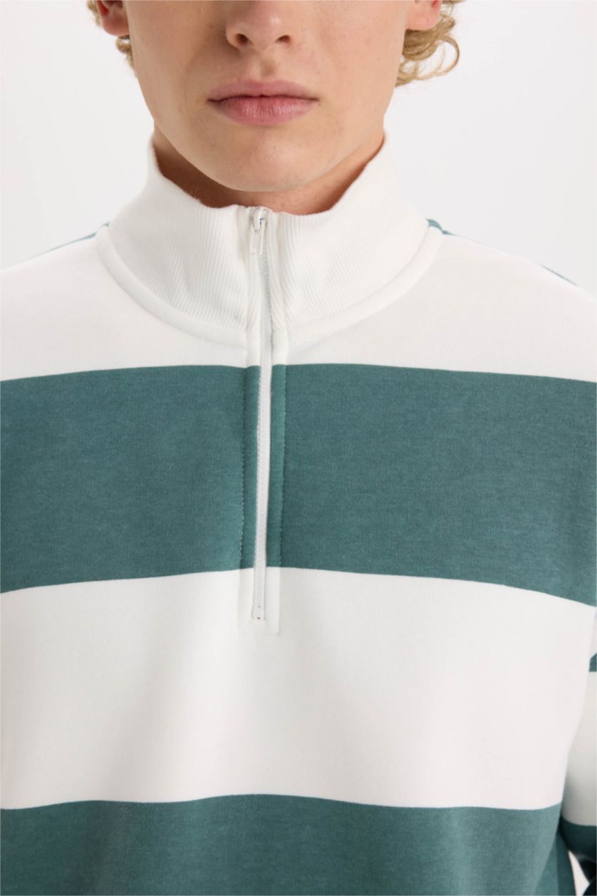 Erkek Yeşil Boxy Fit Dik Yaka Yarım Fermuarlı Çizgili Sweatshirt