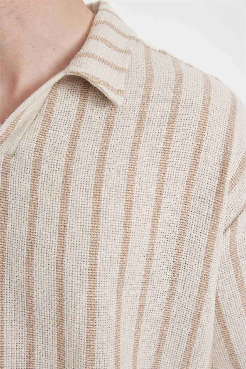 Erkek Bej Oversize Geniş Kalıp Yazlık Polo Yaka Çizgili Kısa Kollu Gömlek