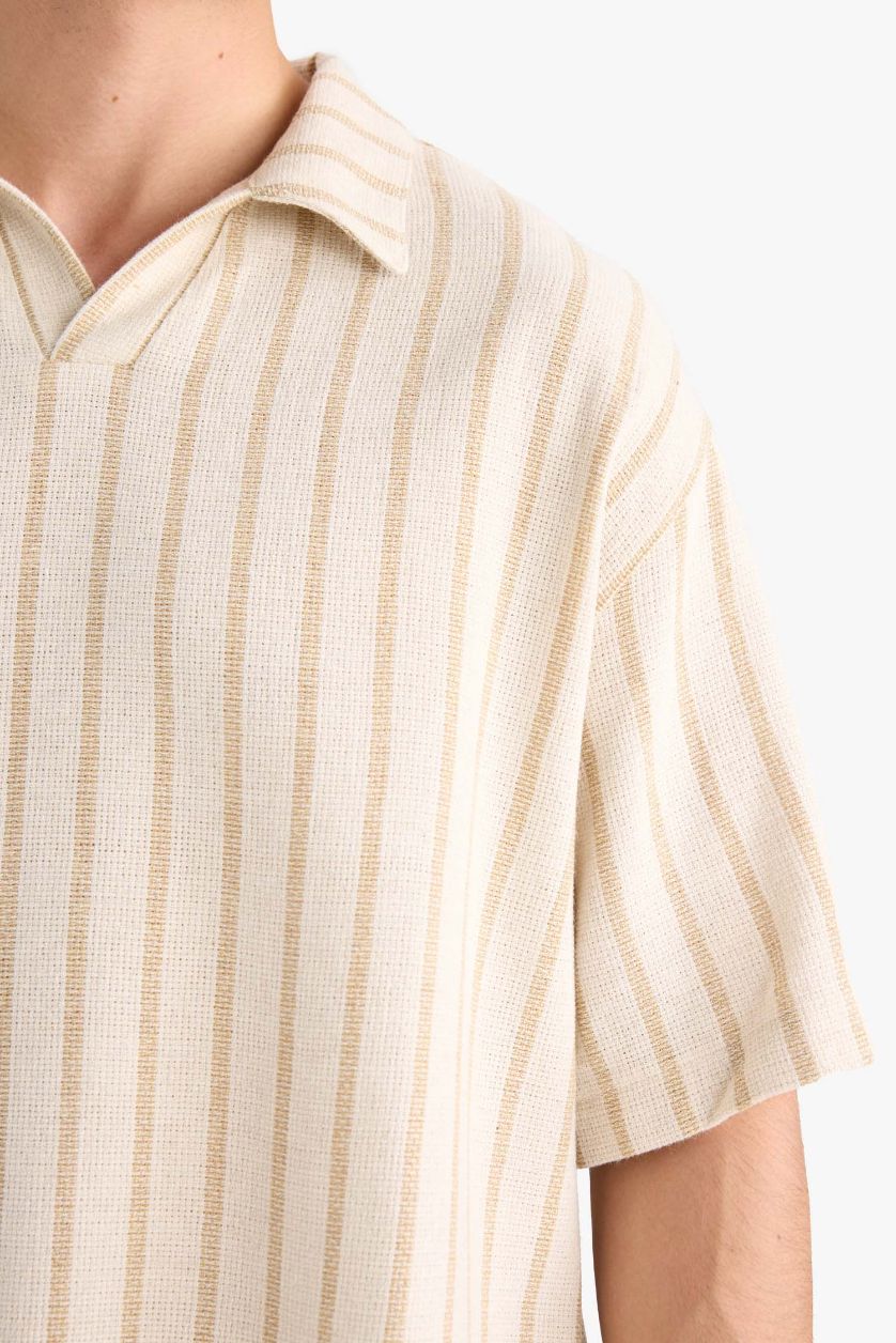 Man Ecru Oversize Fit Polo Neck Striped Shirt