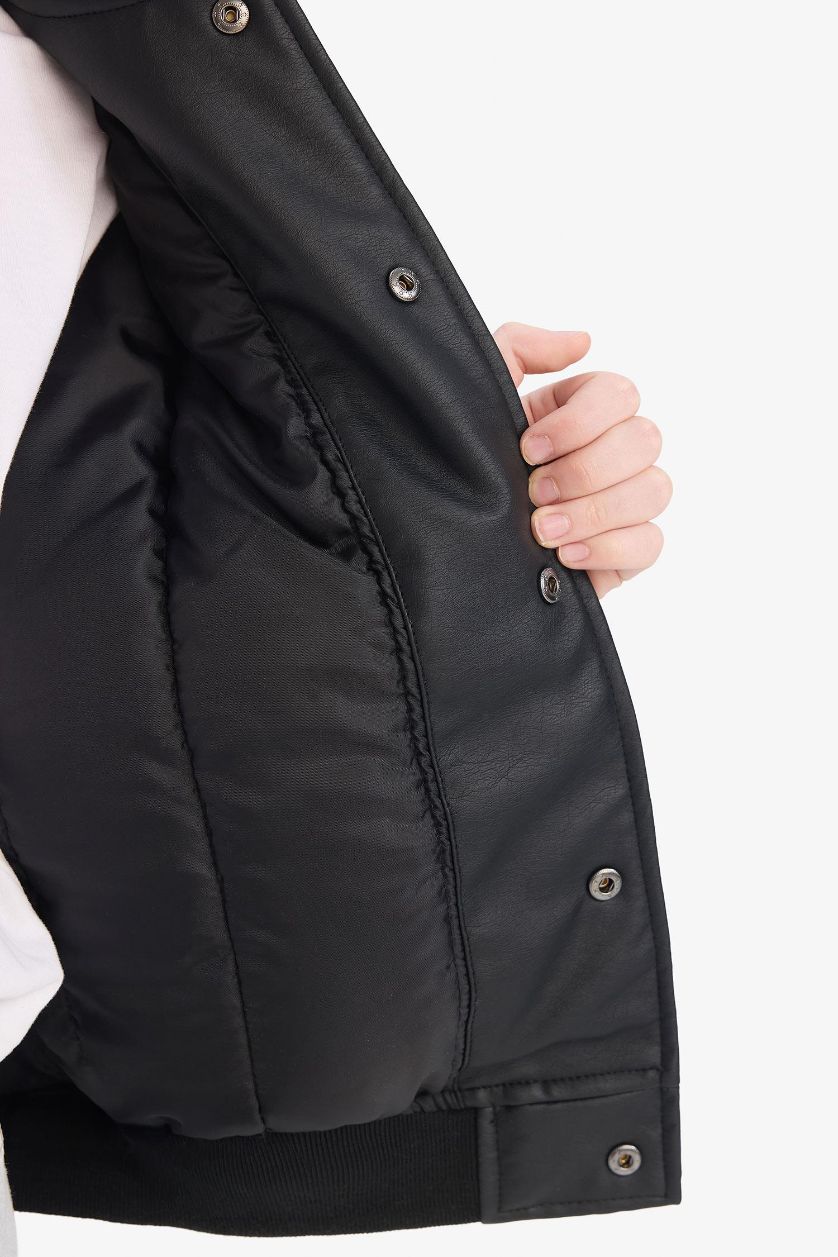 Ұлдар Және Жасөспірімдер қара Ұлдарға бомбер ПУ Күртеше