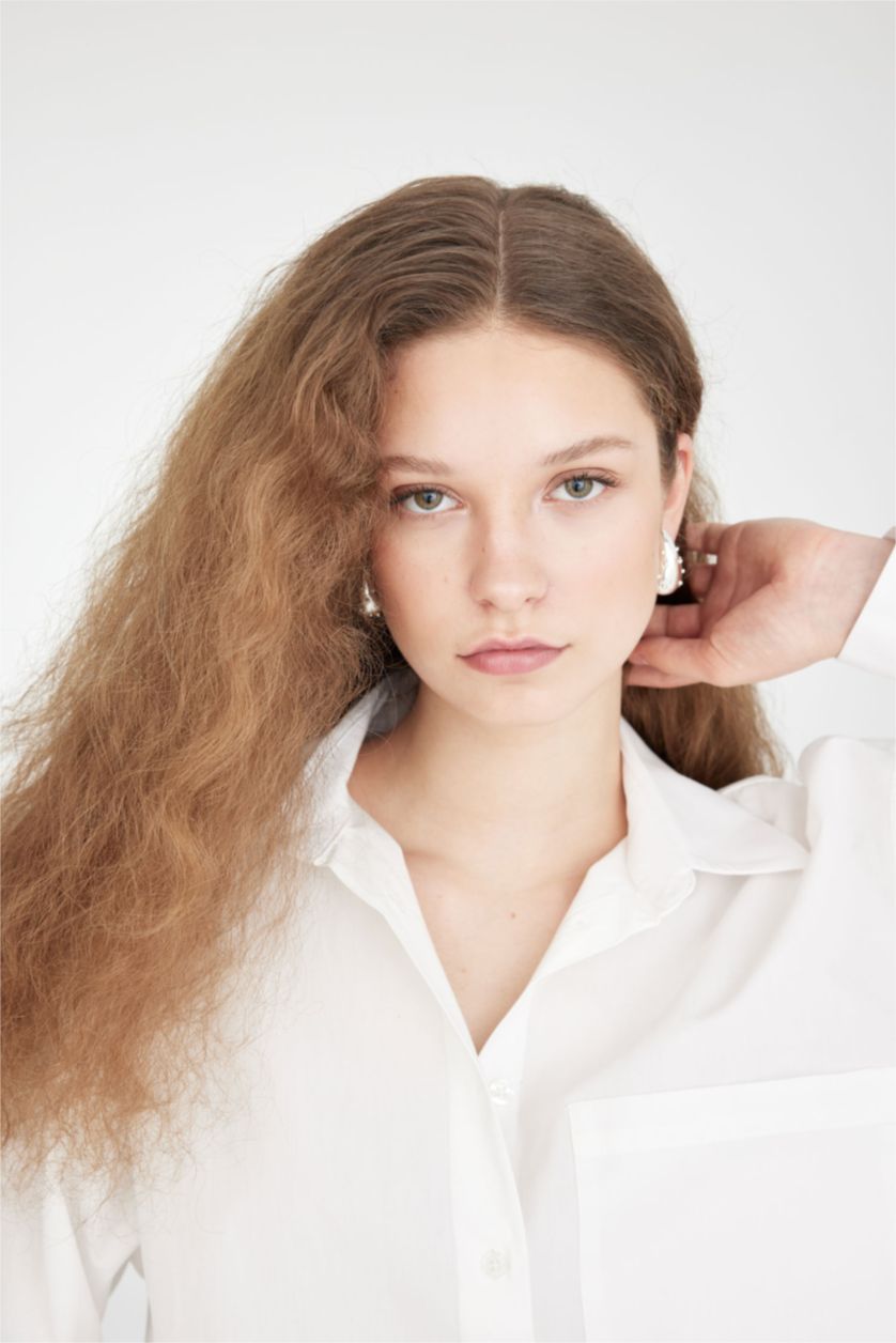 Kadın Gümüş Kadın İnci Detaylı Silver Küpe