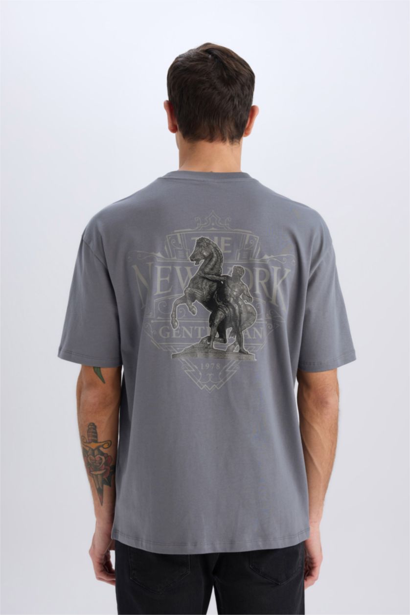 MAN Grey Oversiz Fit Crew Neck Back Printed T-Shirt