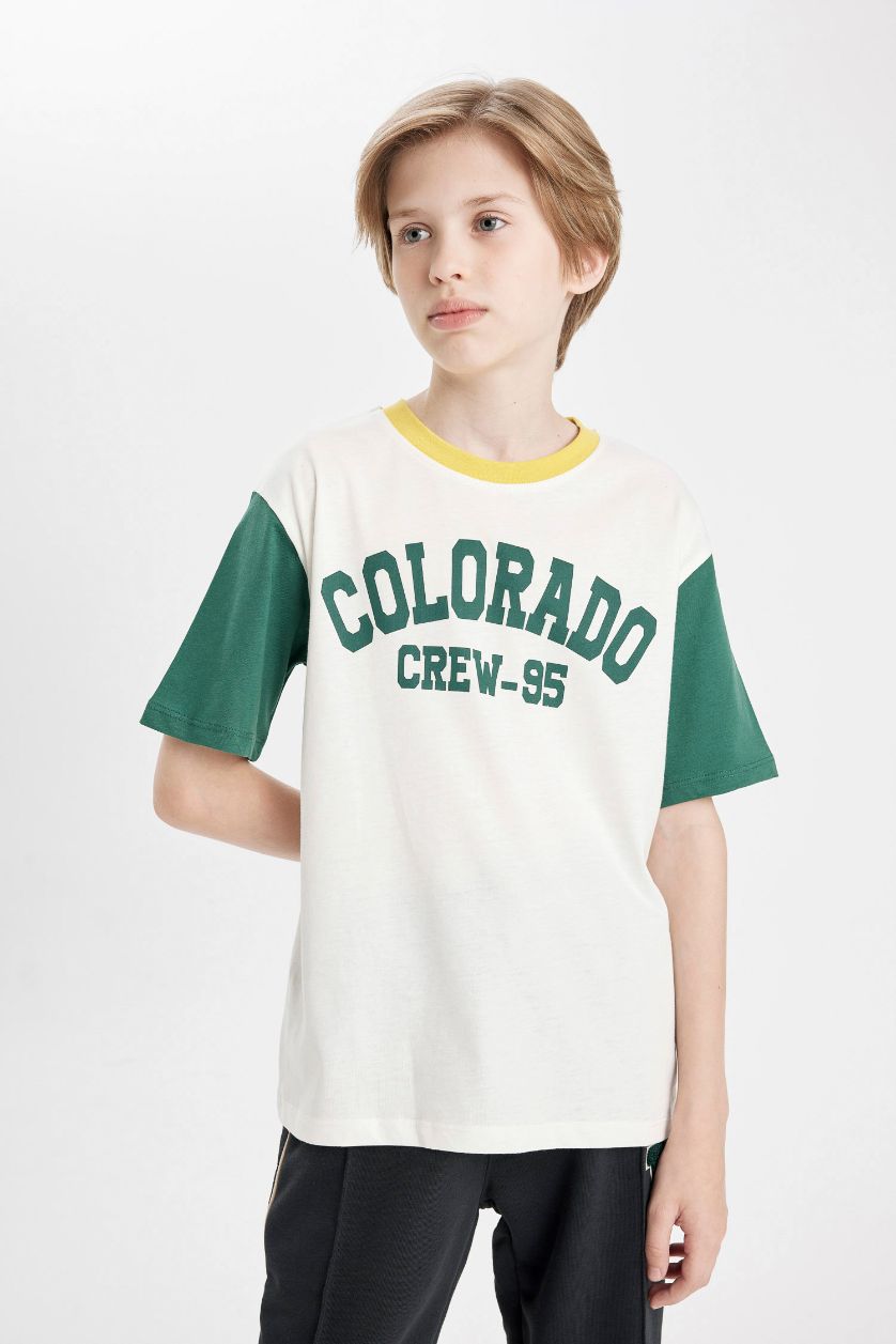 Erkek Çocuk - Genç Erkek Ekru Erkek Çocuk Oversize Geniş Kalıp Bisiklet Yaka Renk Bloklu Kısa Kollu Tişört