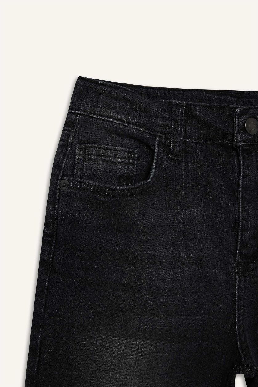 Erkek Çocuk - Genç Erkek Siyah Straight Fit Basic Düz Jean Pantolon Erkek Çocuk