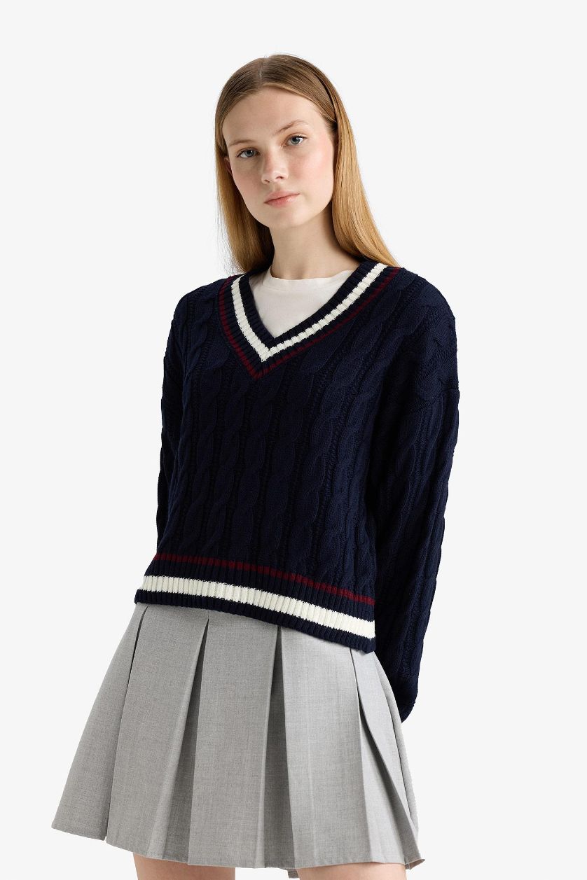 WOMAN NAVY Regular Fit V Neck Knit Pullover