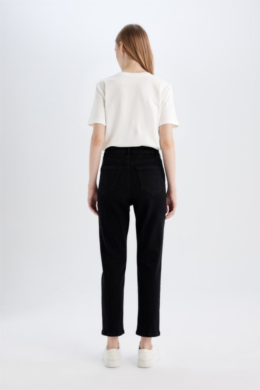 Kadın Siyah Mary Vintage Straight Fit Yüksek Bel Paça Ucu Kesik Bilek Boy Jean Pantolon