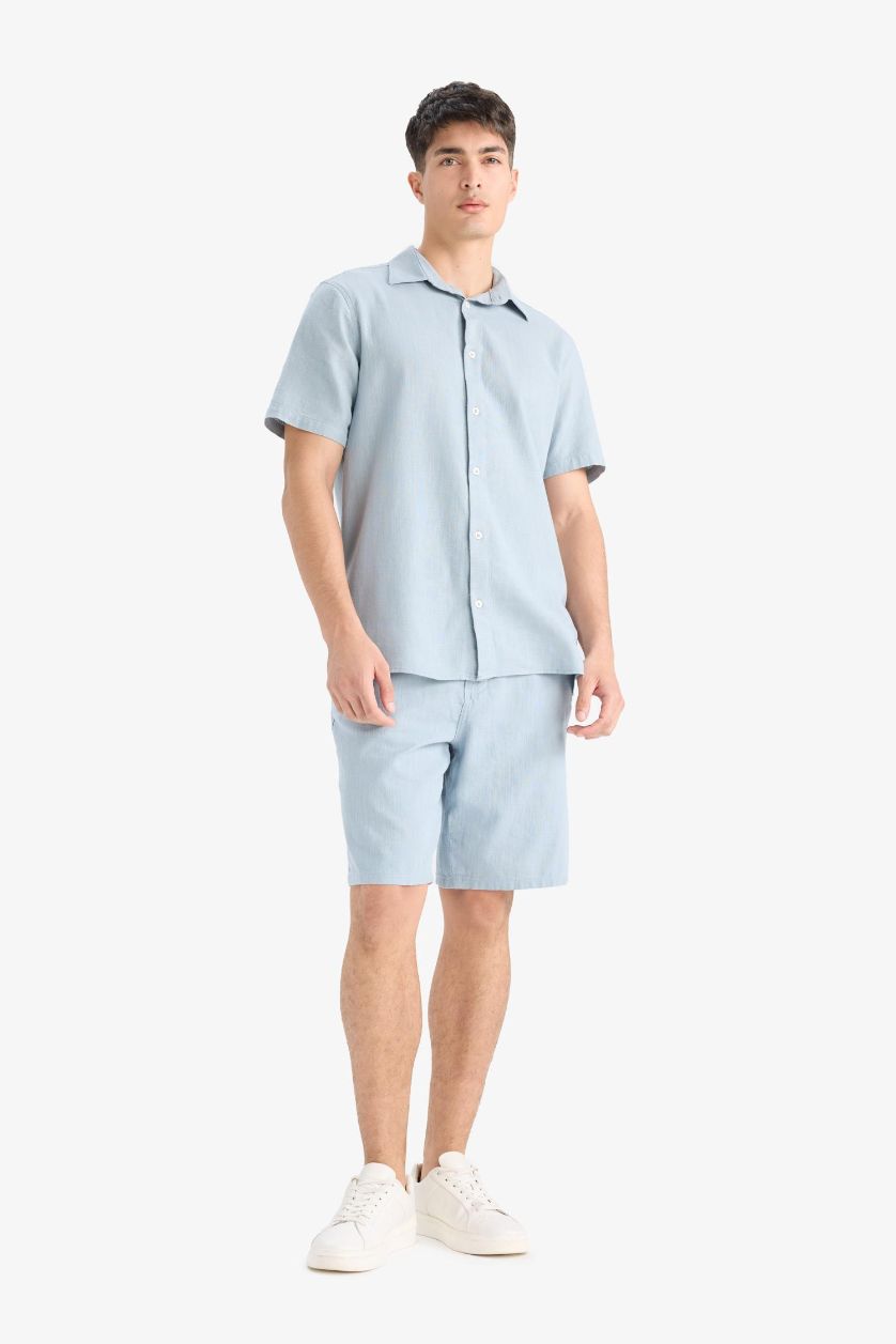 Man Light Blue Cotton Relax Fit Pocketed Linen Look Bermuda Shorts