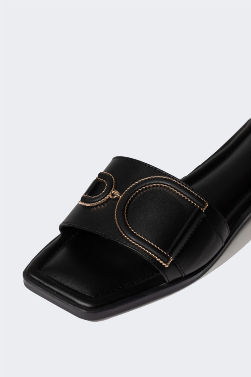 WOMAN Black Woman Flat Sole Single Strap Faux Leather Slippers