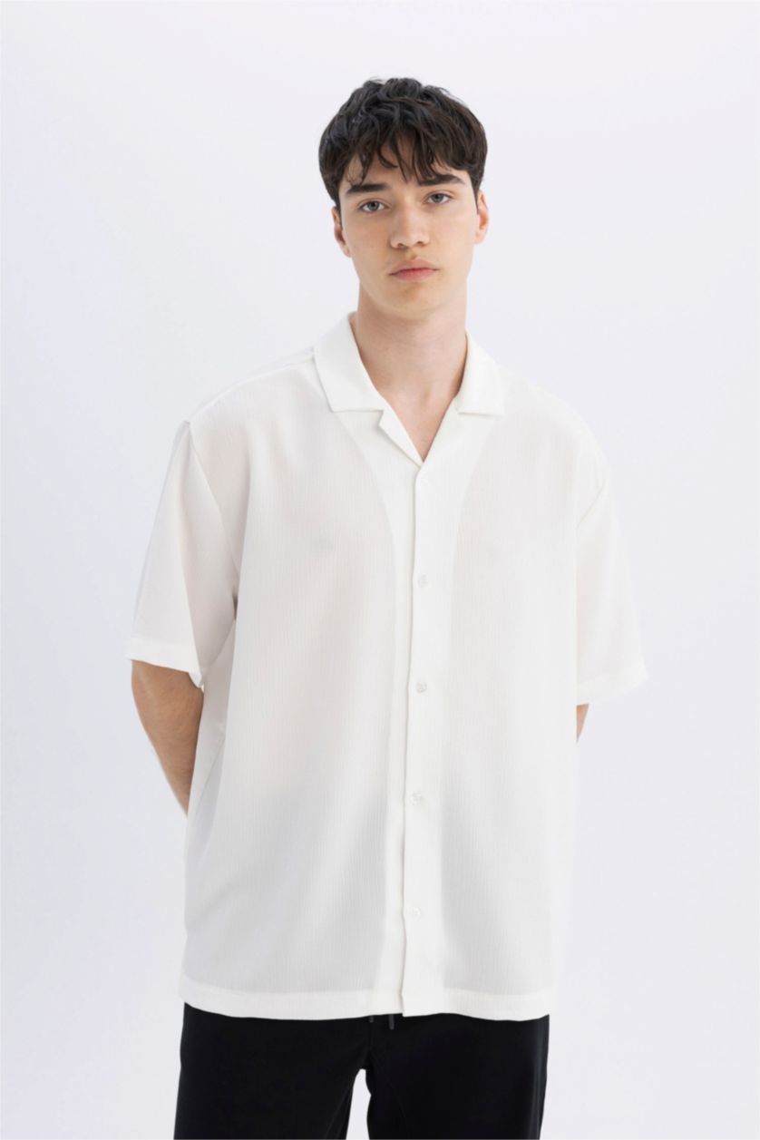 Erkek Beyaz Relax Fit Yazlık Polo Yaka Krinkıl Kumaş Kısa Kollu Beyaz Gömlek