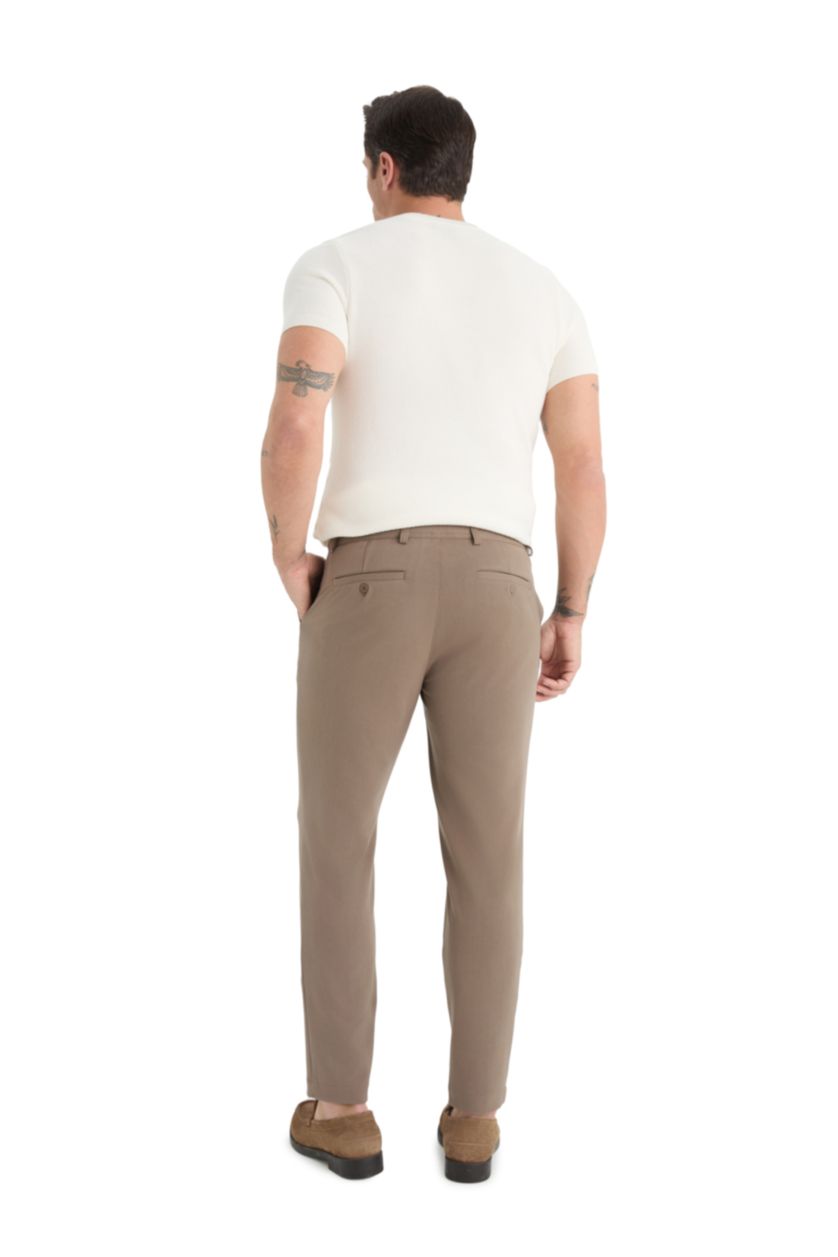 Erkek Açık Kahve Tailored Fit Düz Paça Her Yöne Esneyen Yumuşak Tuşe Cepli Pantolon
