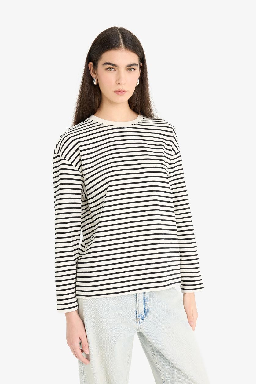 Kadın Siyah Regular Fit Bisiklet Yaka Çizgili Penye Uzun Kollu Tişört