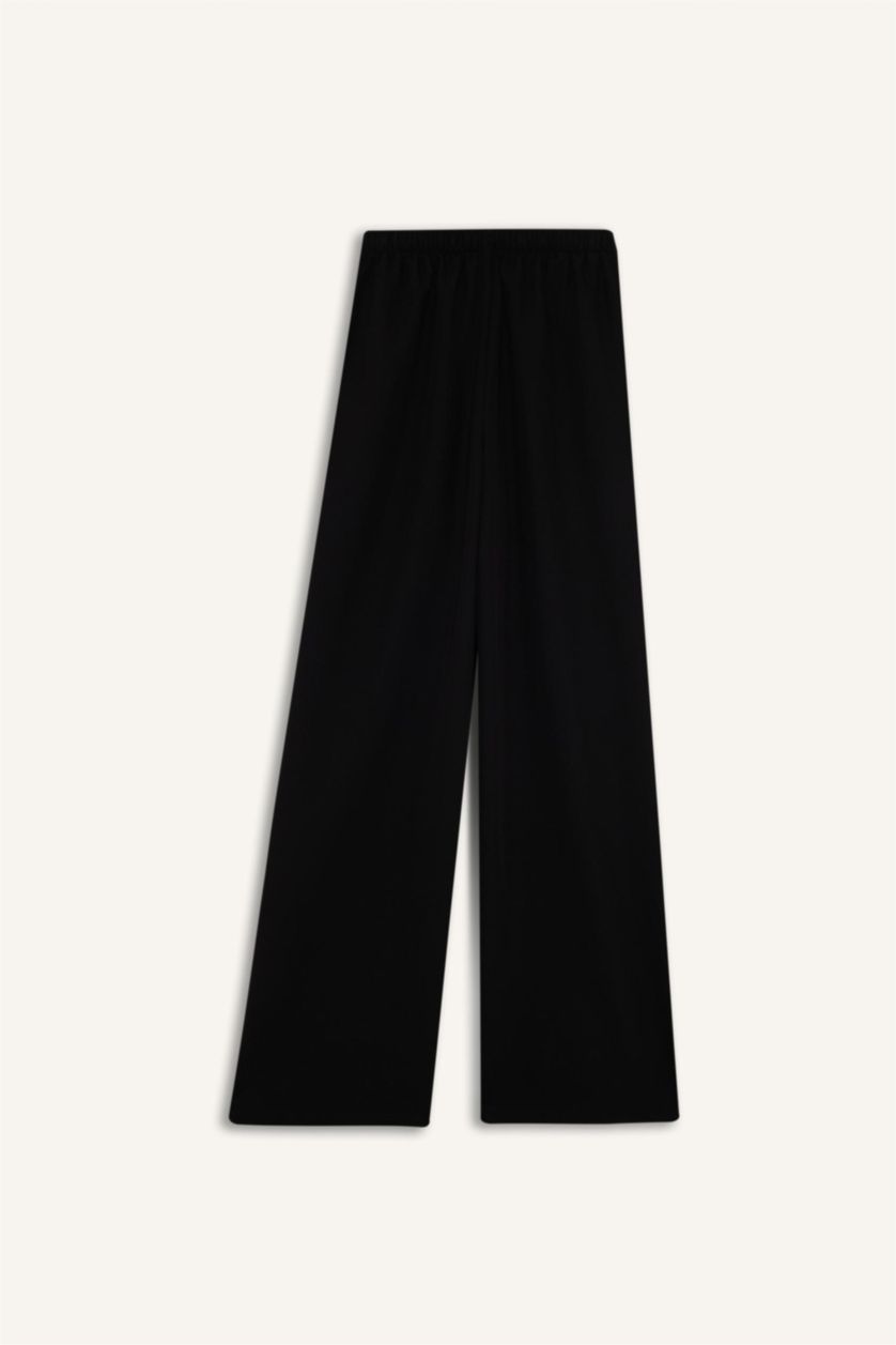 Woman Black Wide Leg Trousers