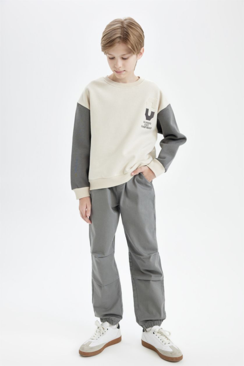 BOYS & TEENS Khaki Boy Elastic Waist and Leg Pocketed Jogger Pants