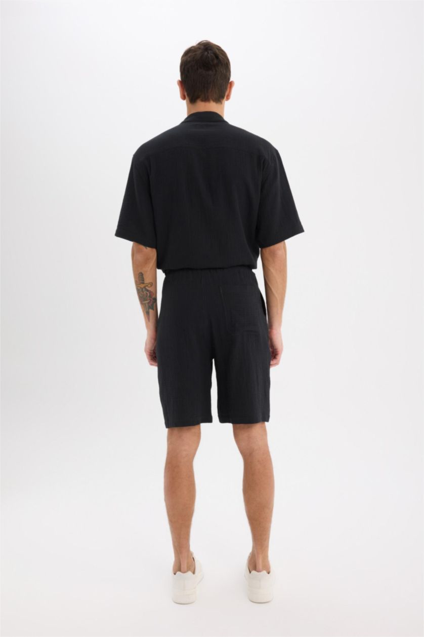 رجال أسود شورت قصة مريحة