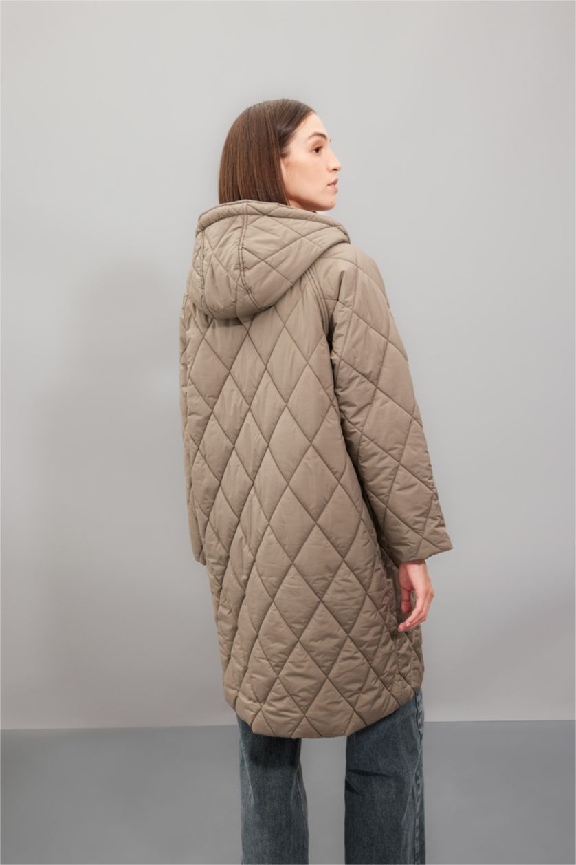 WOMAN Khaki Oversize Fit Hooded Zippered Long Quilted Thin Jacket