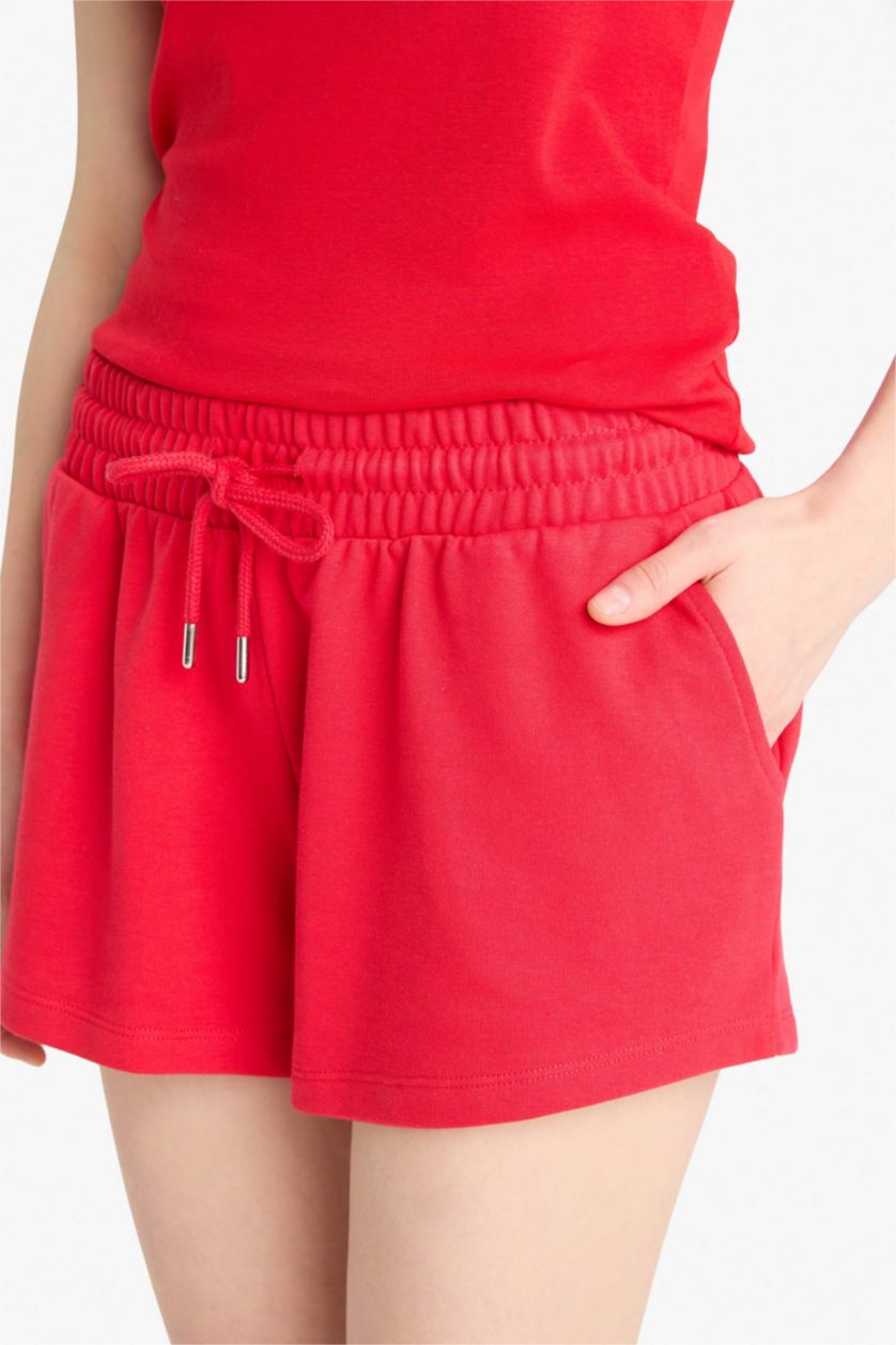 حريمي أحمر شورت قصة عادية بيزك بخصر عادي