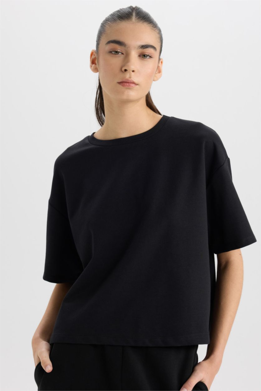 Black WOMAN Relax Fit Short Sleeve T-Shirt 3149154 | DeFacto