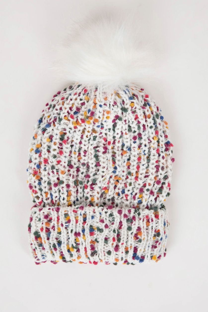 بناتي أبيض (000) ايس كاب بناتي