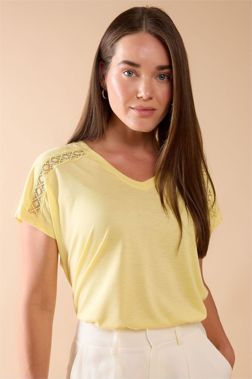 Woman Yellow V Neck Basic Short Sleeve T-Shirt