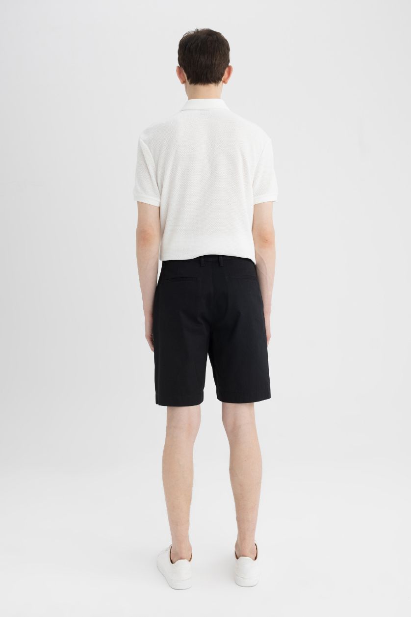 رجال أسود برمودا جبردين قصة عادية