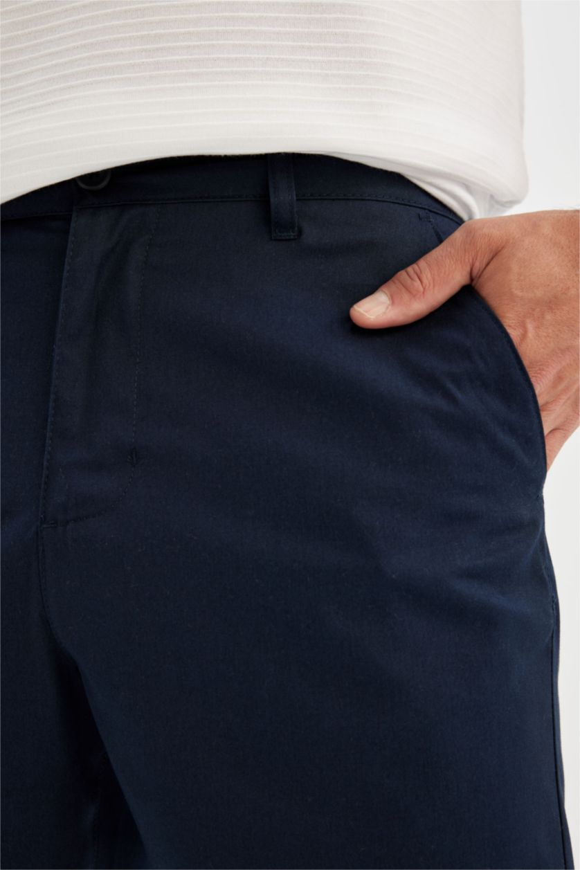 MAN NAVY Regular Fit Gabardine