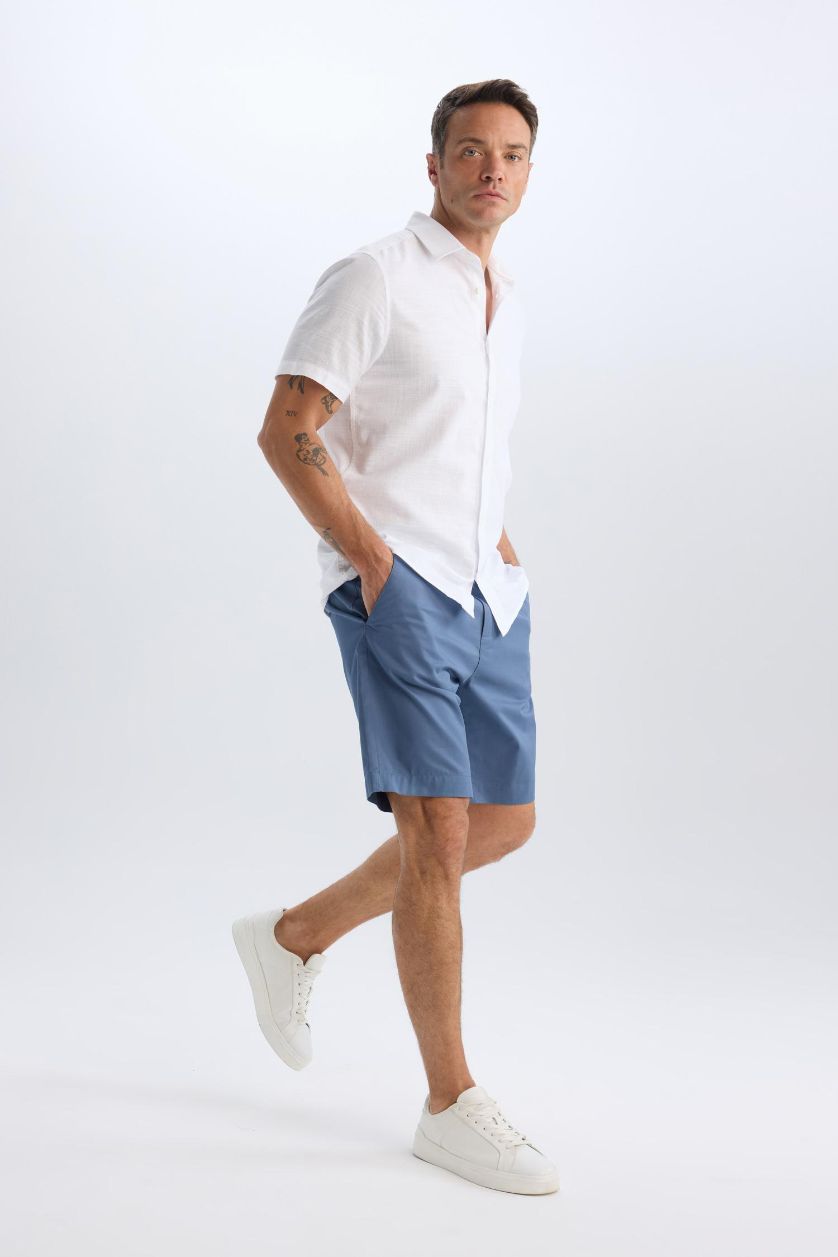 Мужчины Светло-индиговый Габардиновые бермуды, регулярный фасон