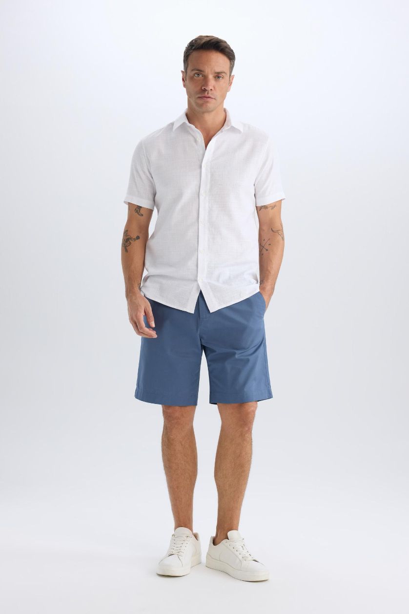 Мужчины Светло-индиговый Габардиновые бермуды, регулярный фасон