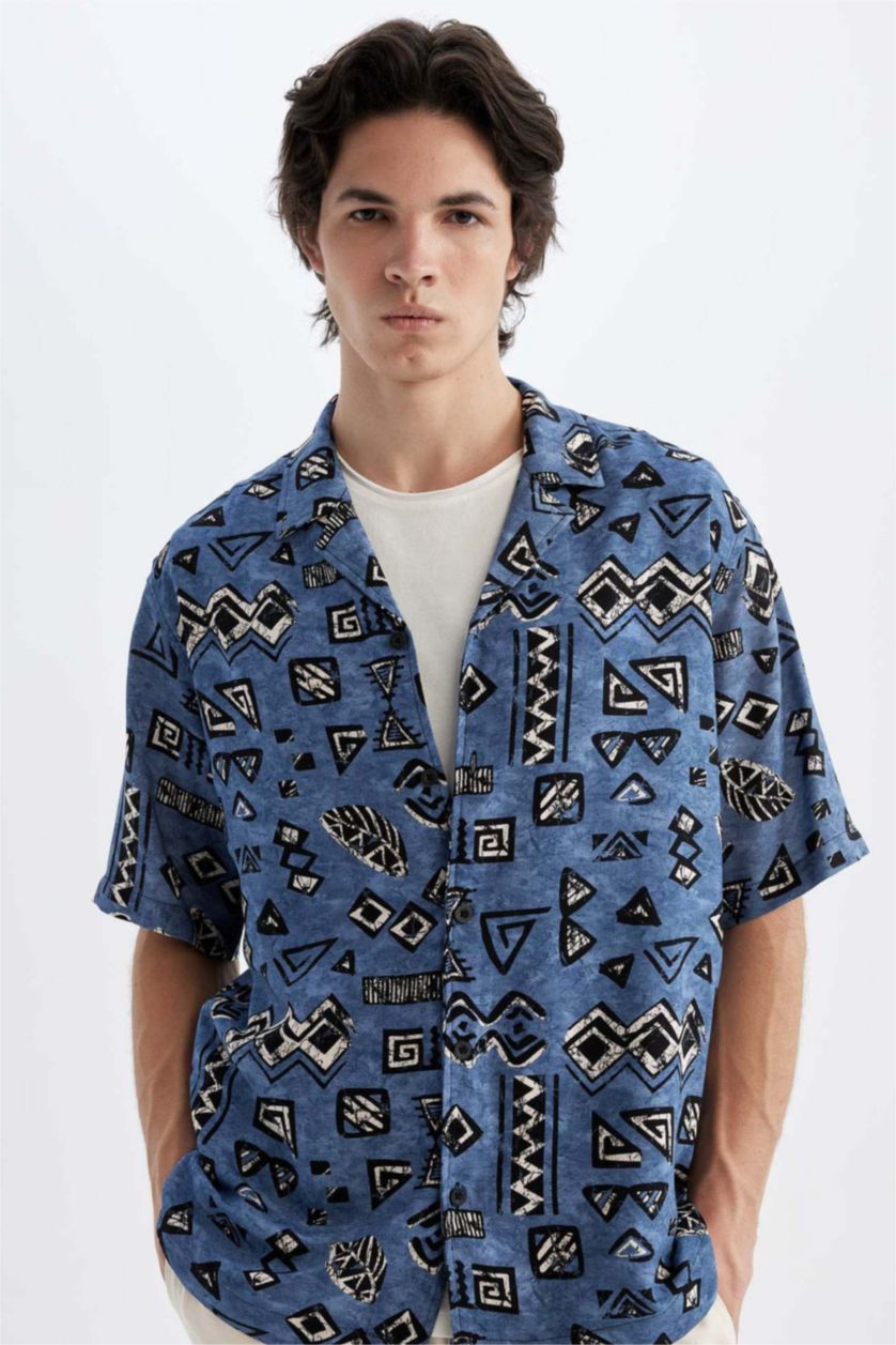 رجال نيلي فاتح قميص فيسكوز قصة عادية نص ردن بياخة جاكيت