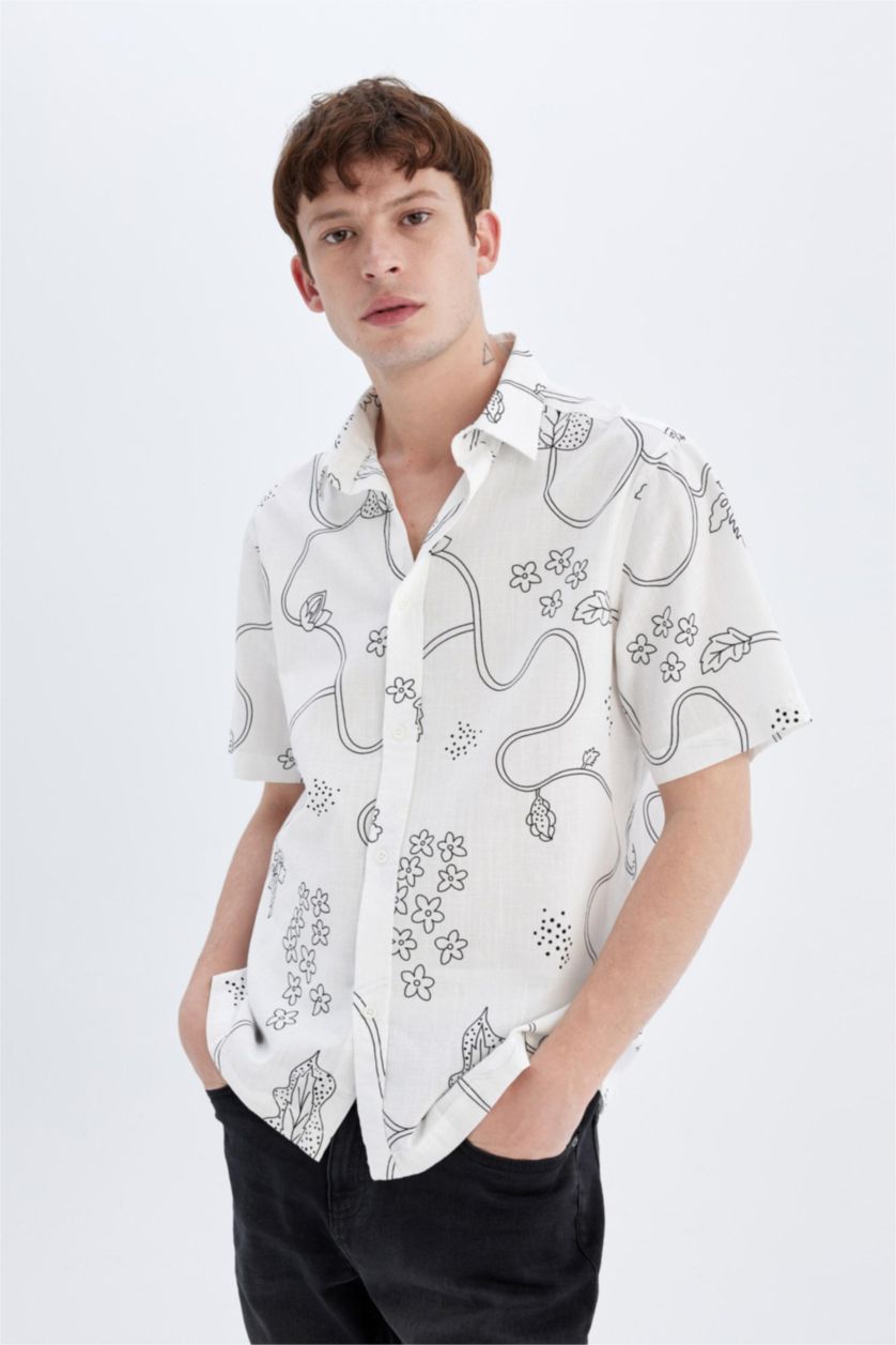 MAN Ecru Regular Fit Printed Cotton Short Sleeve Shirt