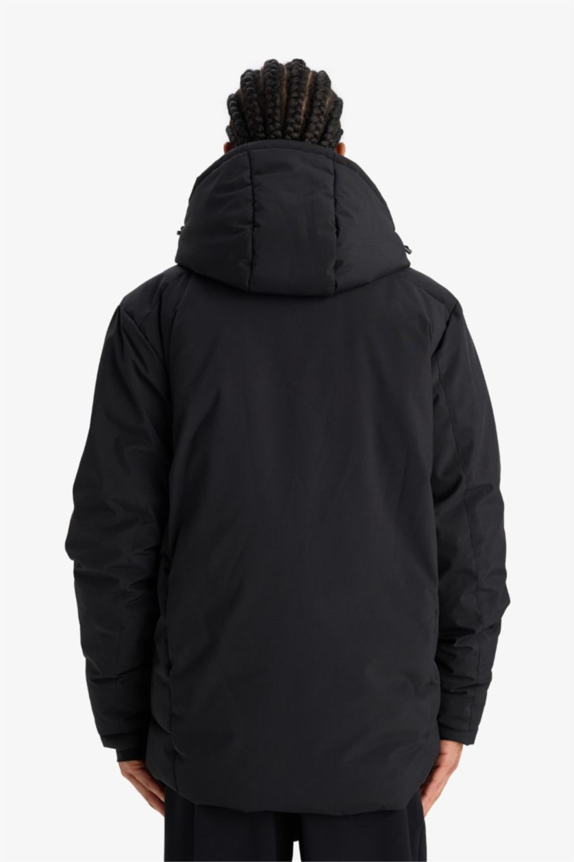 MAN Black Water Repellent Zipper Puffer Jacket