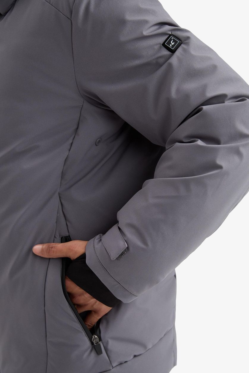 Erkek Gri Usb Isıtıcılı  Su İtici Rüzgar Geçirmez Kapüşonlu Fermuarlı Kışlık Kayak Montu