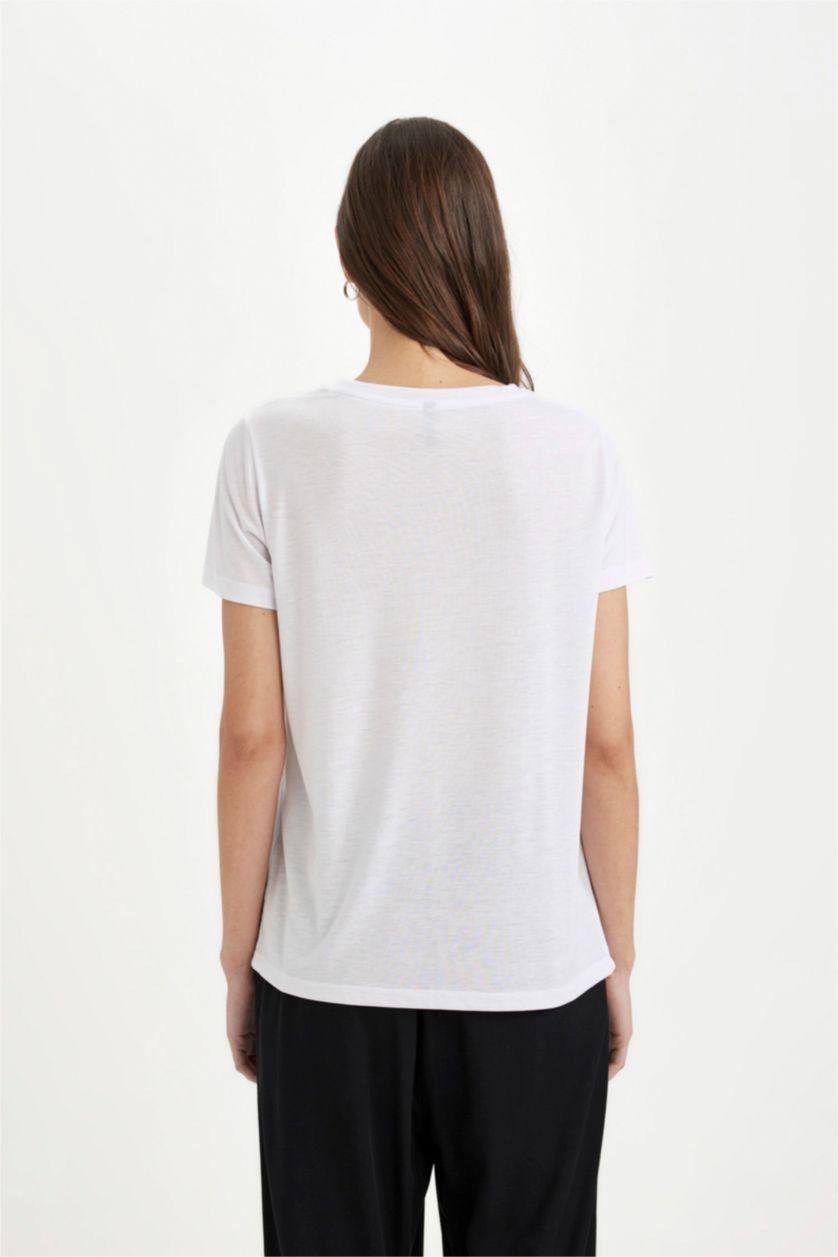 Kadın Violet Beyaz Regular Fıt Bisiklet Yaka Baskılı Kısa Kollu Tişört