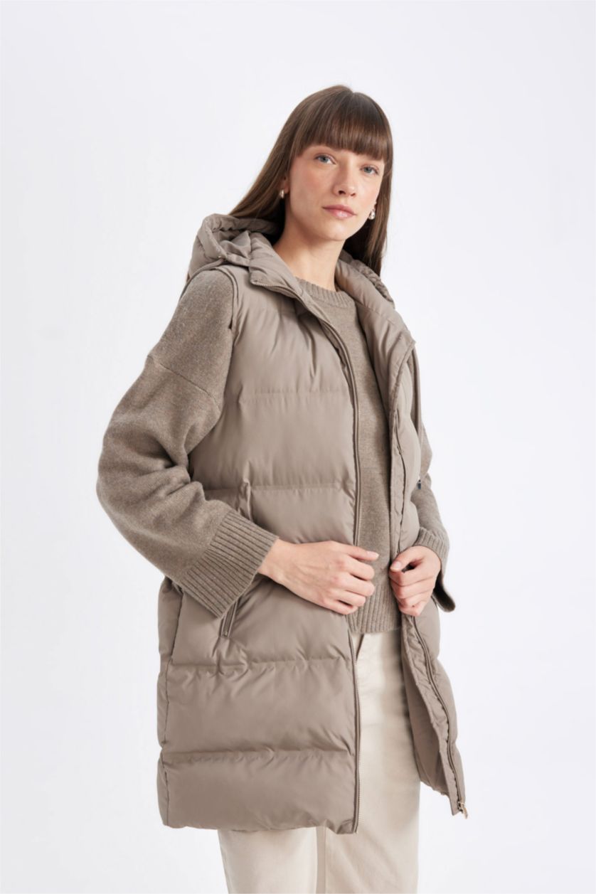 Әйелдерге Қоңыр бас киімді Жилет