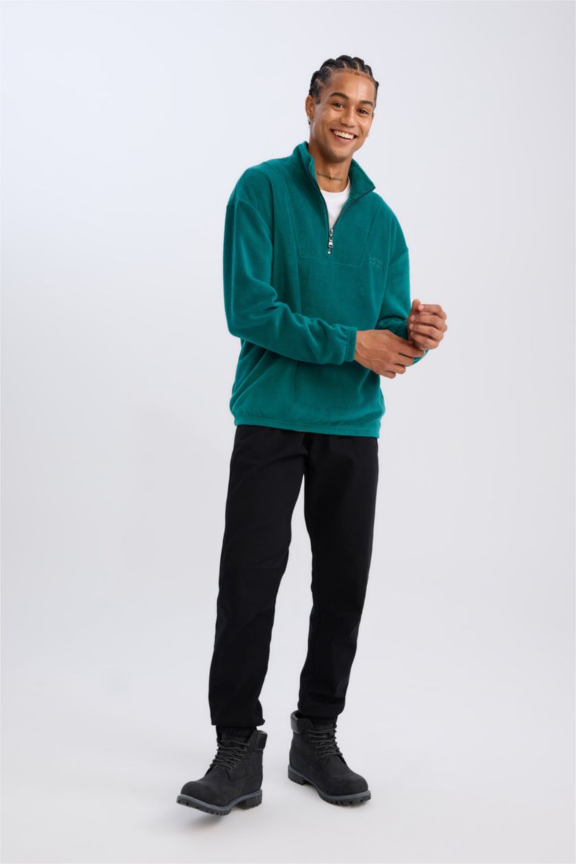 HOMME Vert Foncé Sweatshirt imprimé à col montant, coupe régulière et confortable