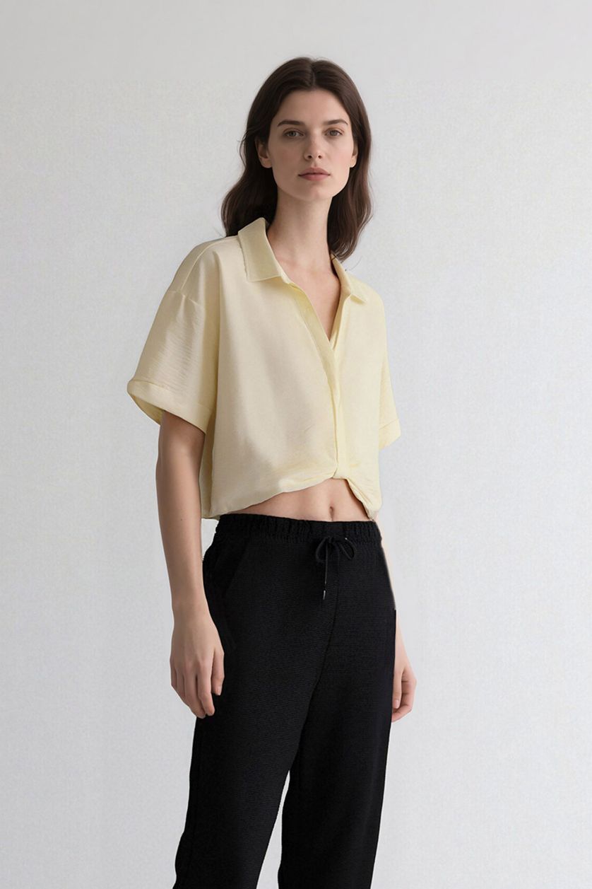 FEMME Écru Chemise courte aspect lin à manches courtes