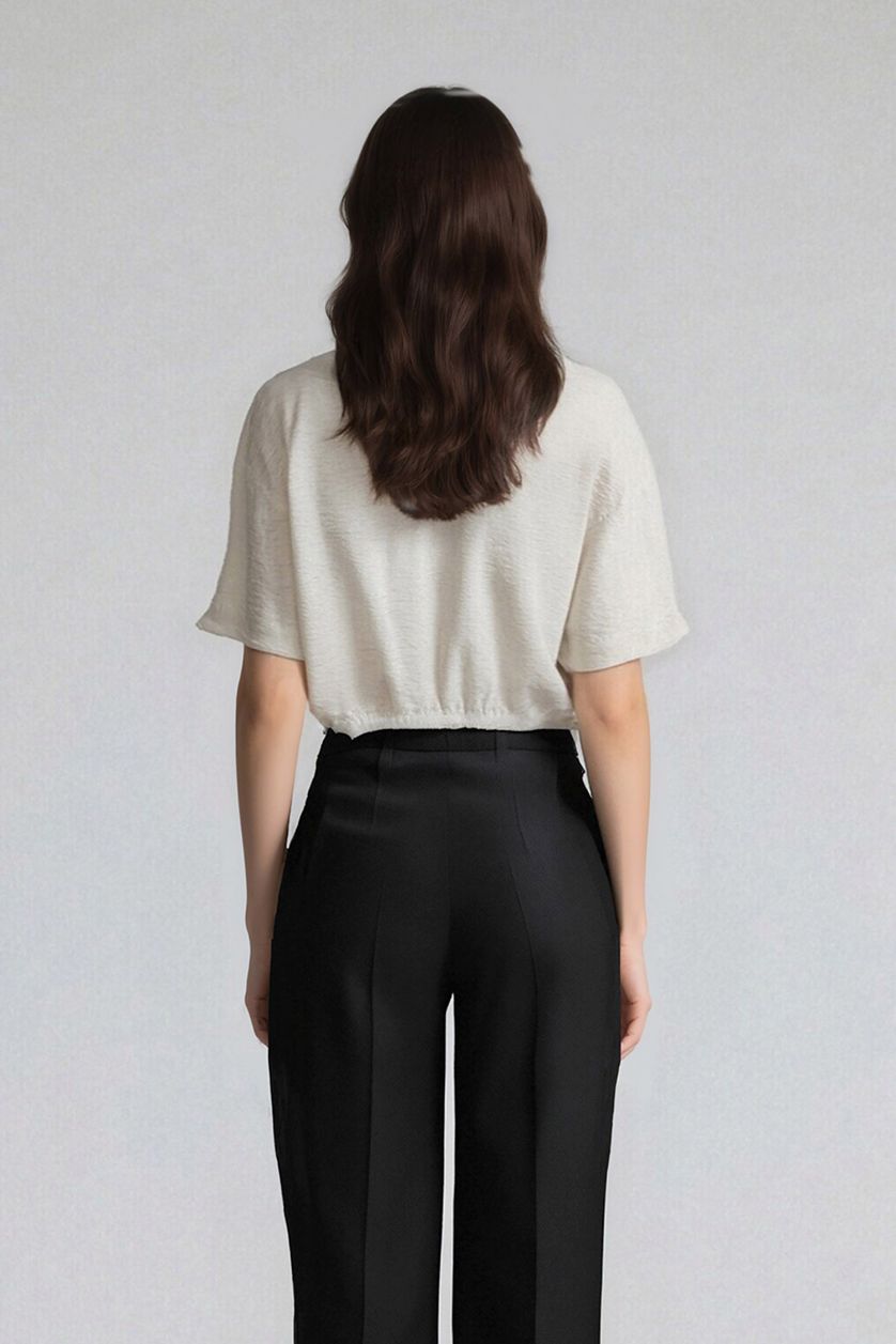 Kadın Kırık Beyaz Cropped Fıt Gömlek Yaka Keten Görünümlü Kısa Kollu Bluz