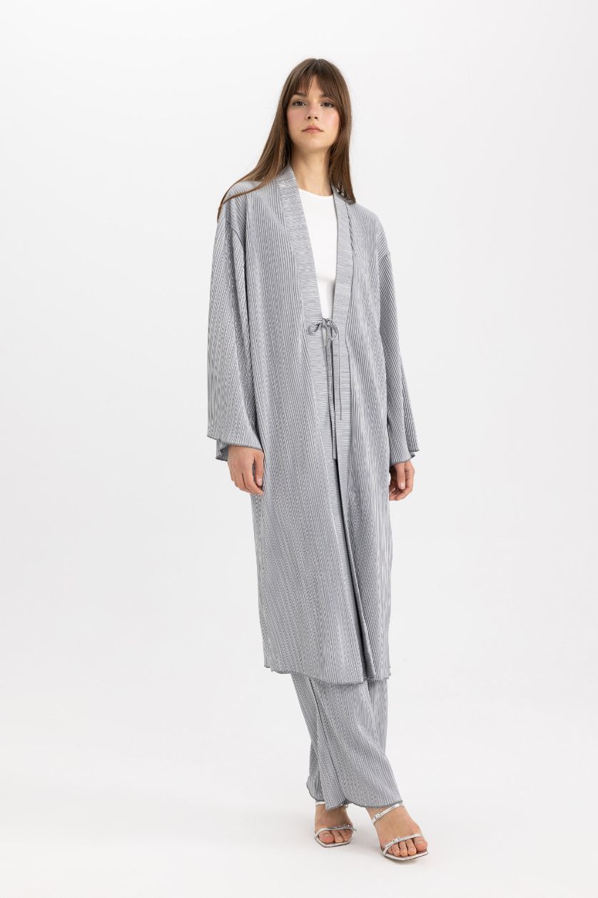 FEMME Gümüş Cardigan Traditionnel Long à Col en V en Tissu Brillant à Motifs