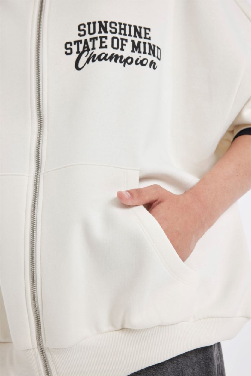 Kadın Kırık Beyaz Oversize Geniş Kalıp Kapüşonlu Sırt Baskılı Kalın Fermuarlı Sweatshirt