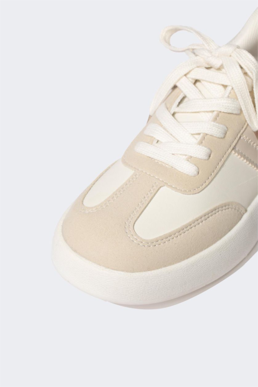 بناتي بيج حذاء رياضي بناتي جلد صناعي وكعب سميك