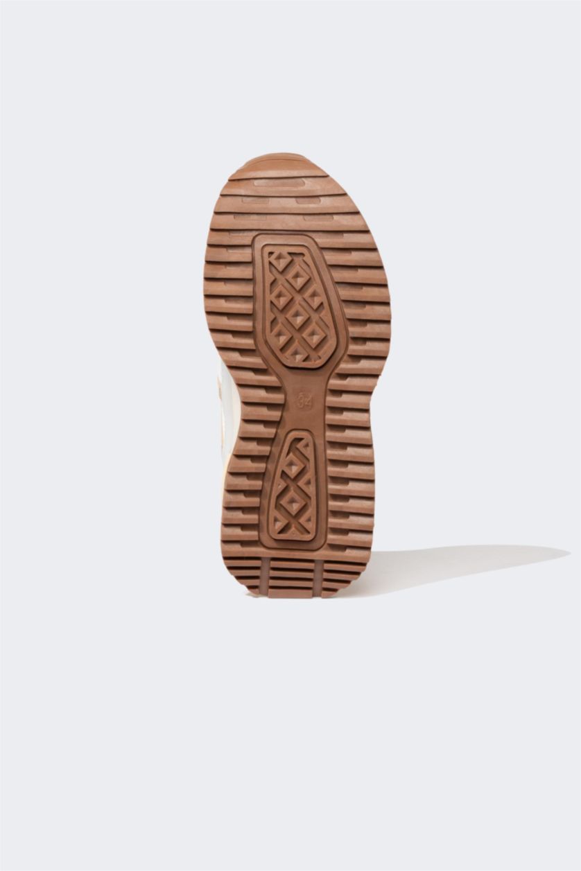 GIRLS & TEENS Beige Girl High Sole Faux Leather Sneakers