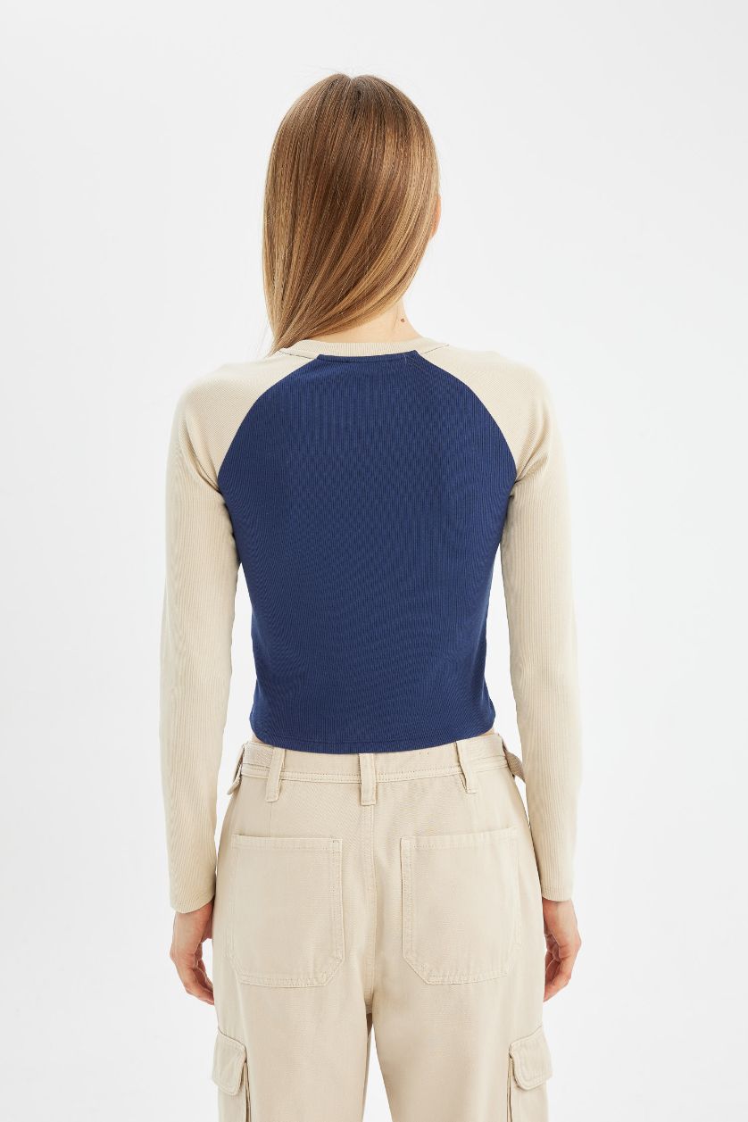 Kadın İndigo Fitted Bisiklet Yaka Fitilli Kaşkorse Baskılı Uzun Kollu Tişört