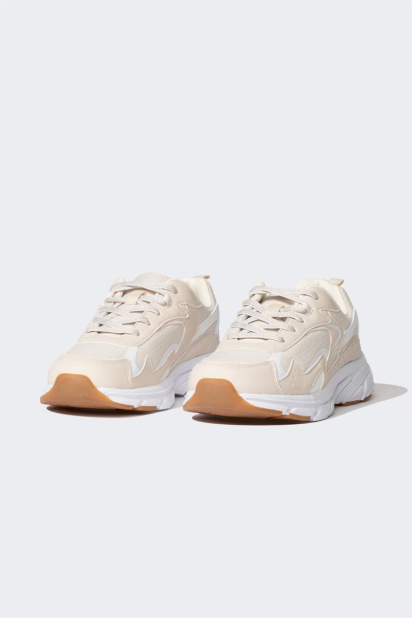 GIRLS & TEENS Beige Girl High Sole Sneakers